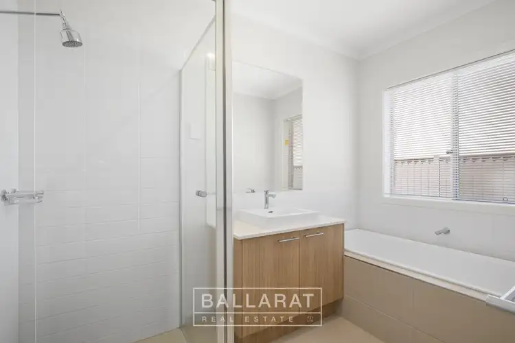 Second view of Homely house listing, 5 Offaly Street, Alfredton VIC 3350