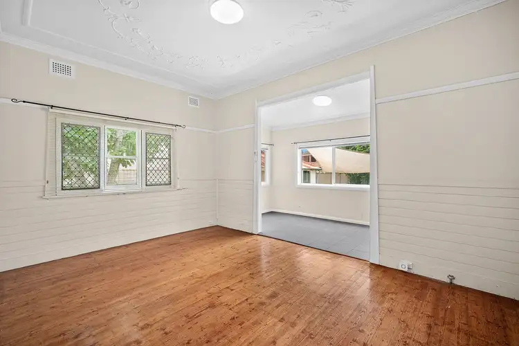 6 Emily Street, Hurstville NSW 2220