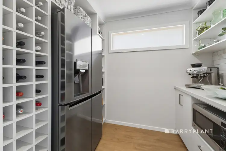 Fifth view of Homely house listing, 1 Max Drive, Berwick VIC 3806