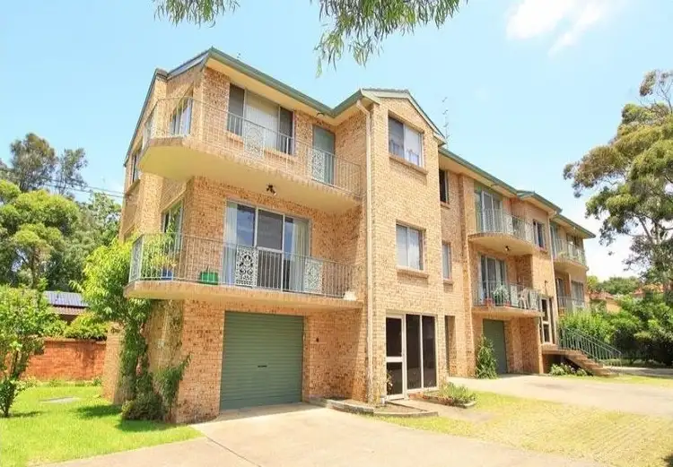 4/18 Northcote Street