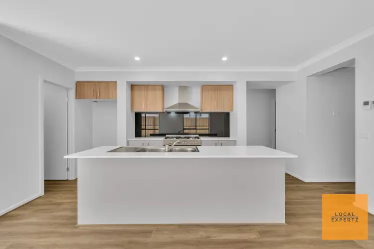 Fourth view of Homely house listing, 5 Hem Parkway, Fraser Rise VIC 3336