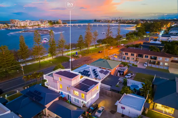 2/88 The Esplanade, Paradise Point QLD 4216