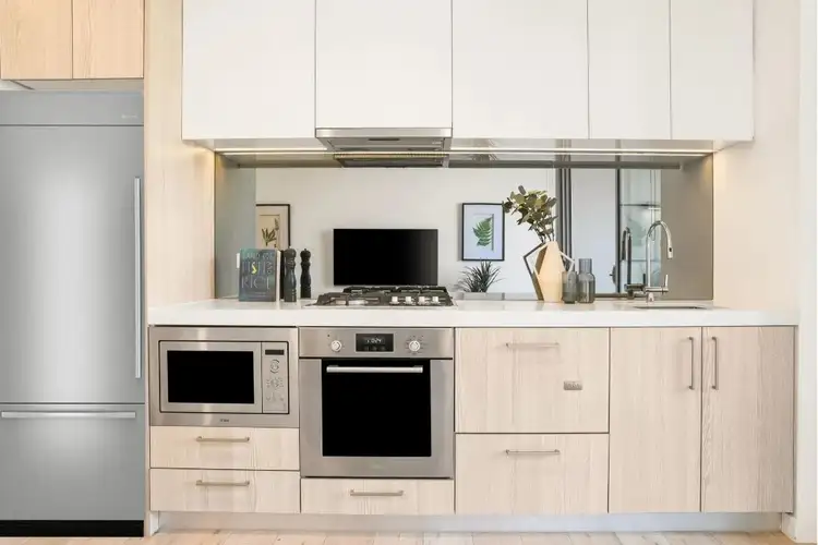 606/84-108 Anzac Parade