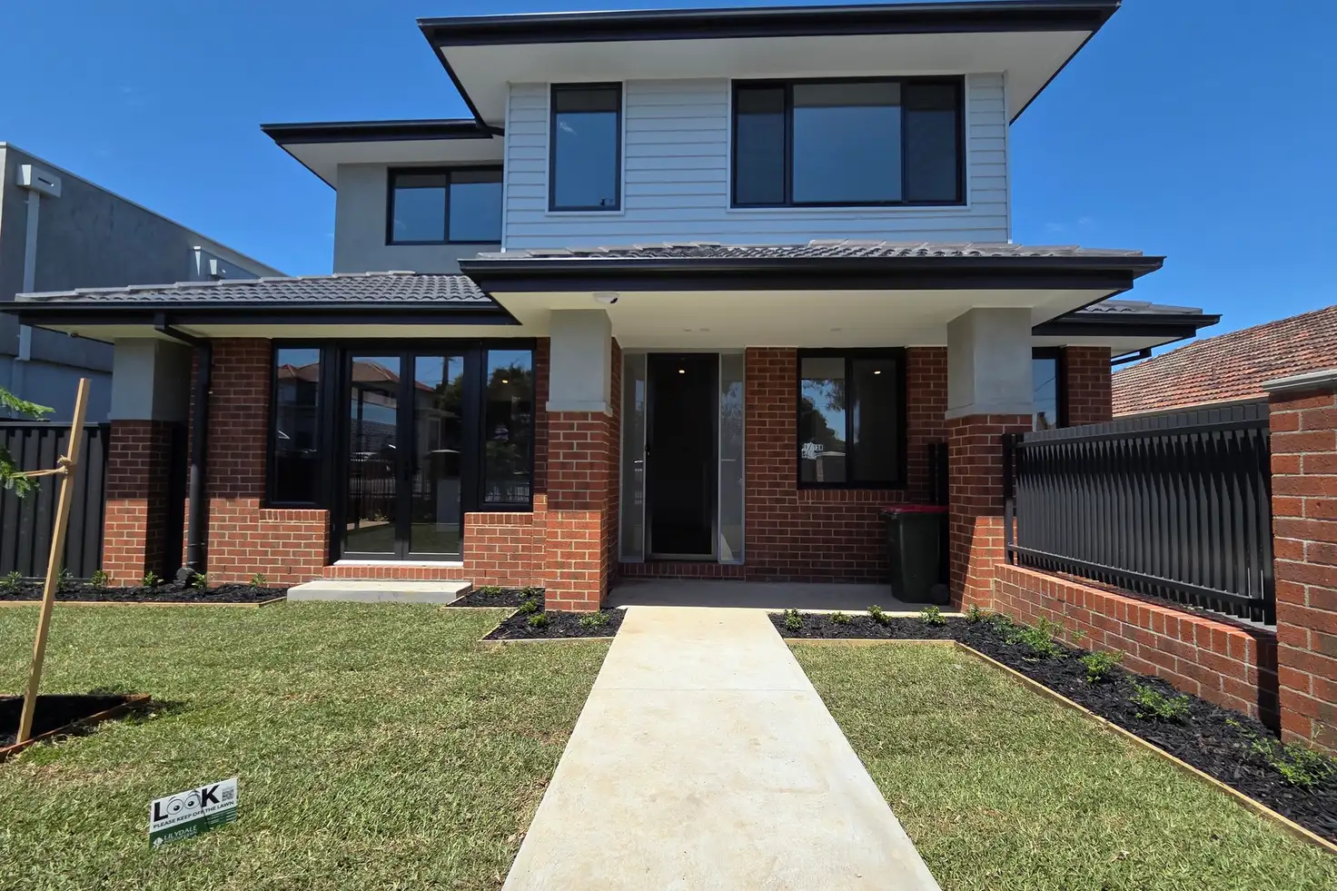 Main view of Homely townhouse listing, 1/138 Dundas Street, Thornbury VIC 3071
