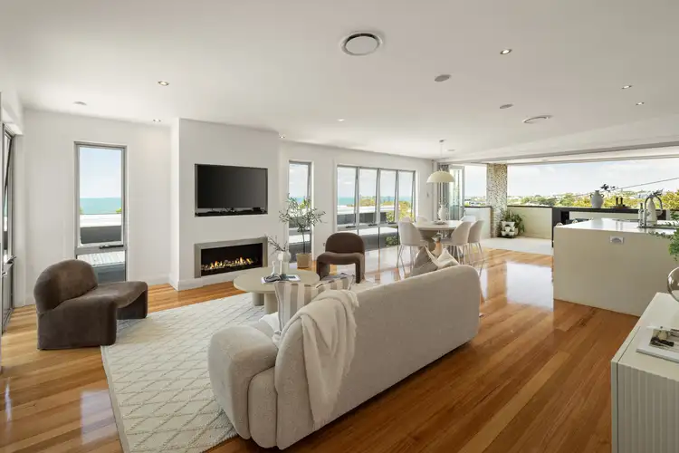 55 Adam Street, Wynnum QLD 4178