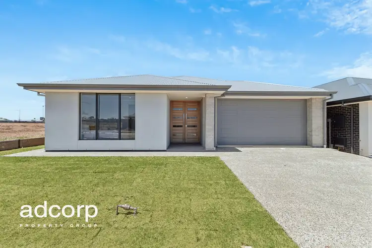 18 Seppelt Drive