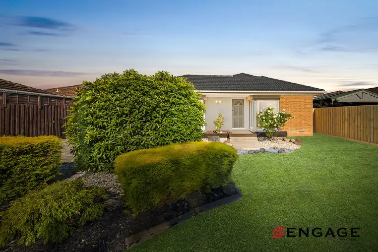 18 Claremont Crescent, Hoppers Crossing VIC 3029