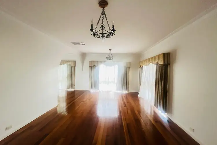 21 Alma Street, Craigieburn VIC 3064