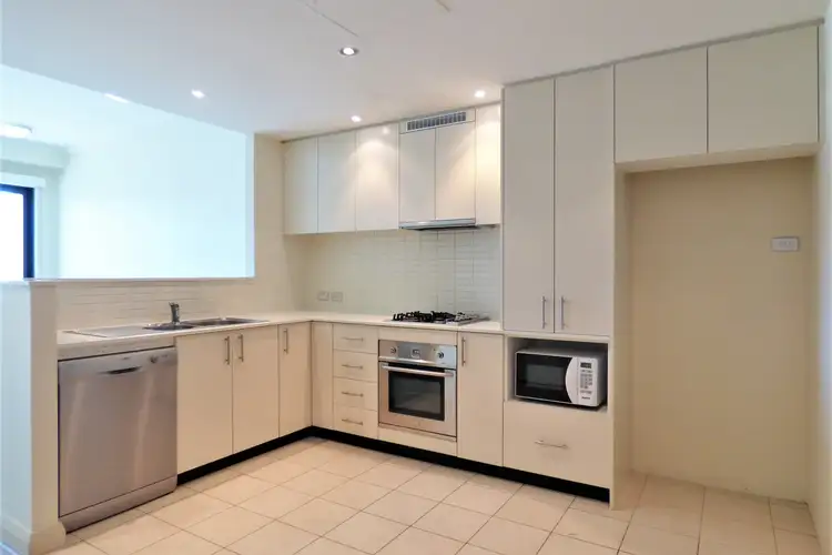 30/19 Angas Street, Meadowbank NSW 2114