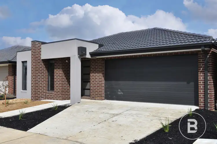 29 Marxsen Parade, Lucas VIC 3350