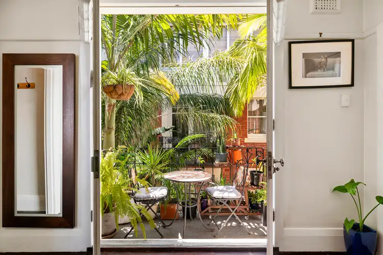 19/44 Fitzroy Street, St Kilda VIC 3182