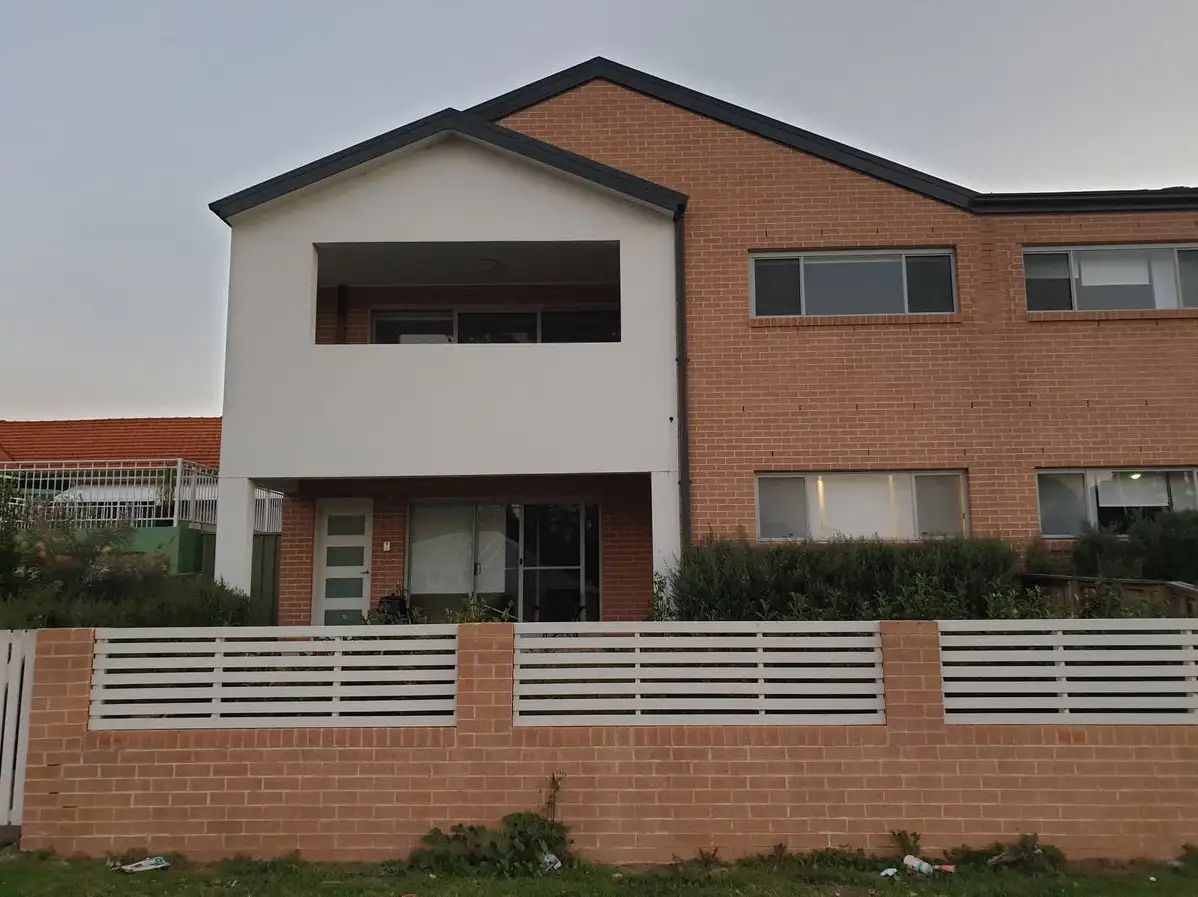 Main view of Homely townhouse listing, 14/13-15 Allman Street, Campbelltown NSW 2560