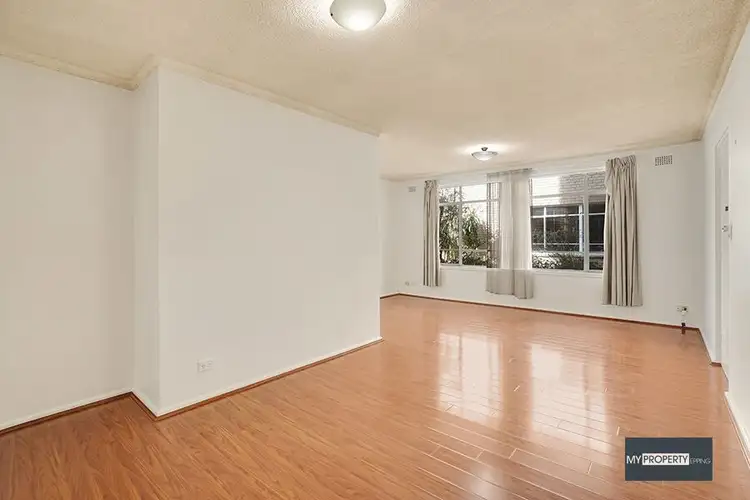 2/1-3 Chester Street