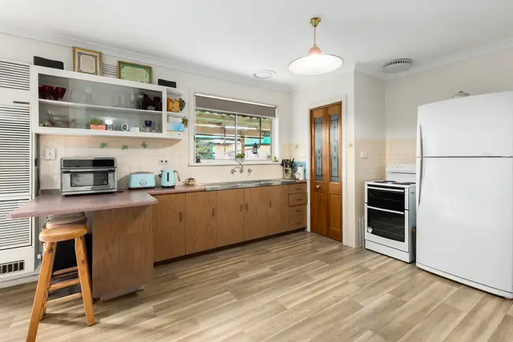 Sixth view of Homely house listing, 8 Hampstead Drive, Hoppers Crossing VIC 3029