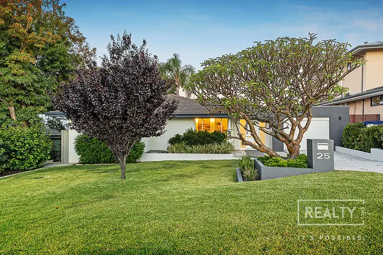 25 Valance Way, Gwelup WA 6018