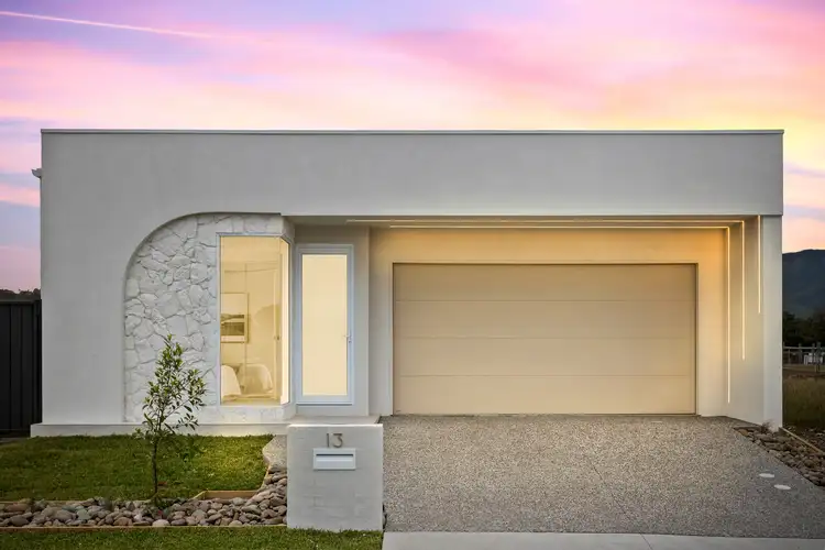 13 Hatter Circuit, Calderwood NSW 2527