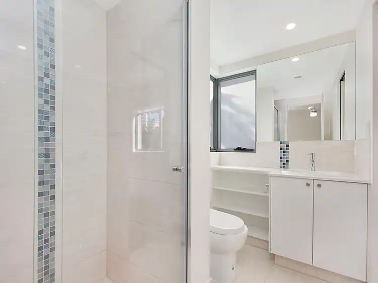 Fifth view of Homely apartment listing, 3/4 Bradford Street, Labrador QLD 4215