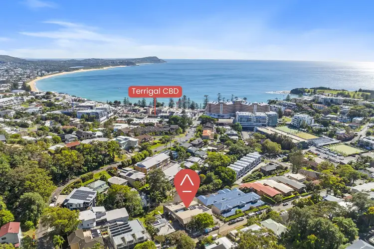 4/15-17 Auld Street, Terrigal NSW 2260