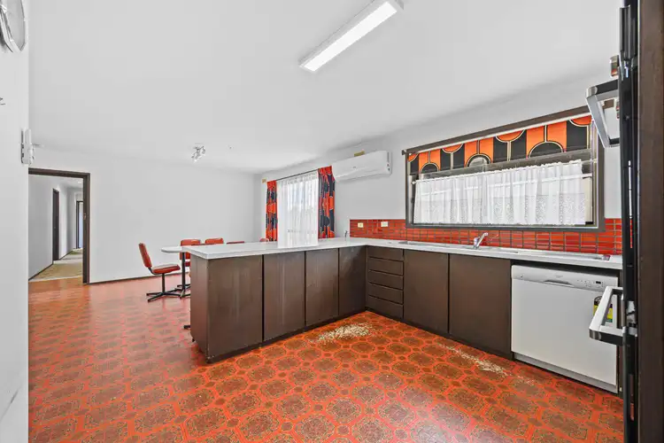 Fifth view of Homely house listing, 411 Tinworth Avenue, Mount Clear VIC 3350