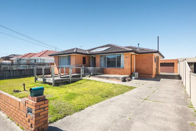 42 Rutherglen Street, Noble Park VIC 3174