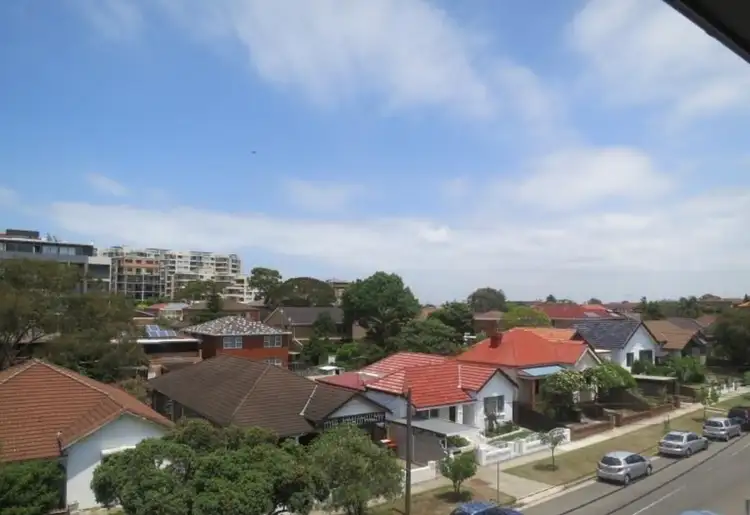 Fifth view of Homely apartment listing, 6/102a Gale Road, Maroubra NSW 2035