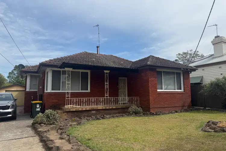 6 Elizabeth Street, Riverstone NSW 2765