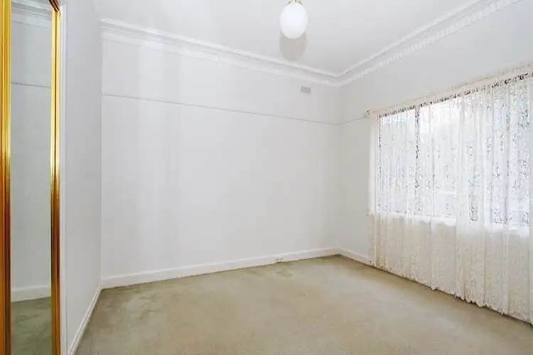 Fifth view of Homely house listing, 6 Suffolk Street, Reservoir VIC 3073