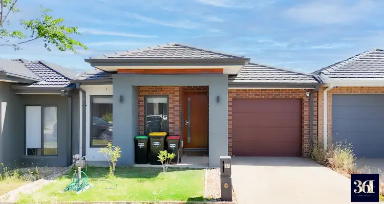 11 Canal Street, Fraser Rise VIC 3336