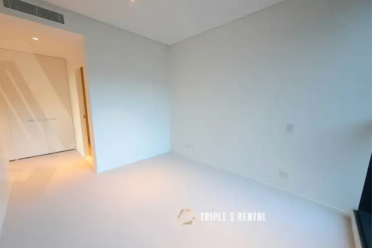 Fifth view of Homely apartment listing, 1002/301 Botany Road, Zetland NSW 2017