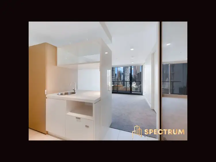 1610/33 MacKenzie Street