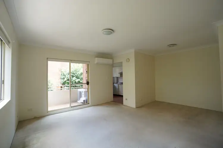 Third view of Homely apartment listing, 4/40-44 Rosalind Street, Cammeray NSW 2062