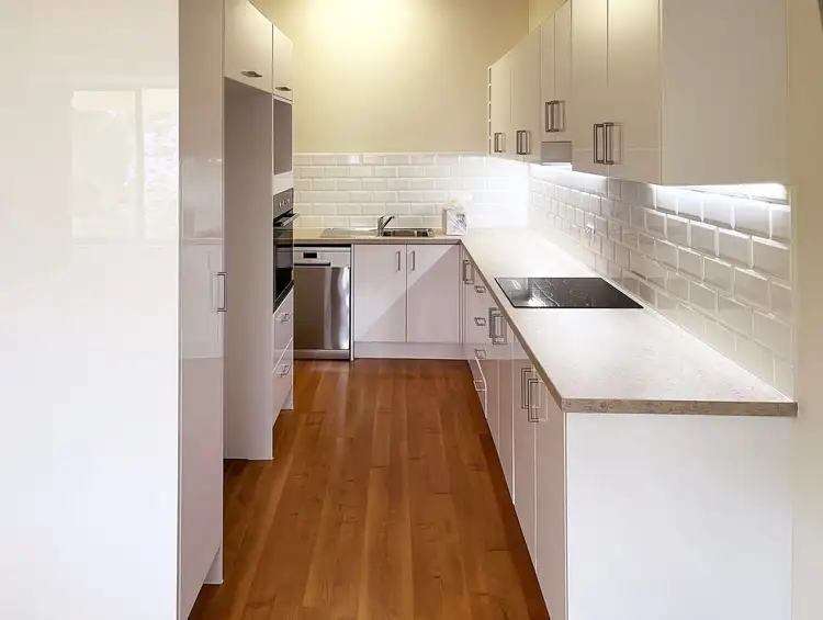 10/20 Rudd Street, Broadbeach Waters QLD 4218