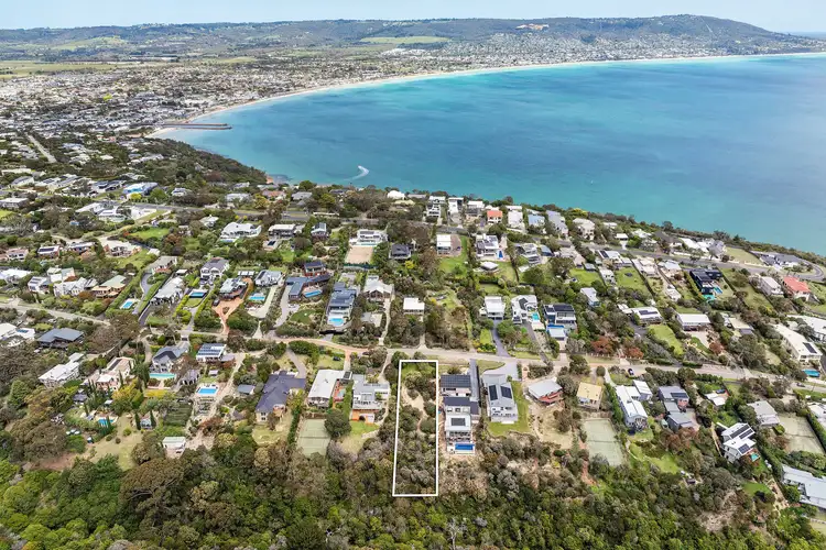 21 Ian Road, Mount Martha VIC 3934