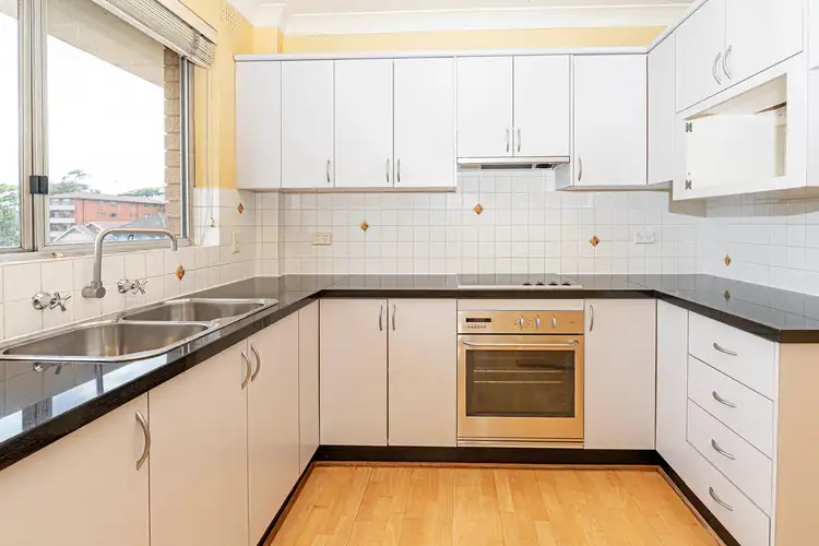 Fourth view of Homely apartment listing, 9/19 Carr Street, Coogee NSW 2034