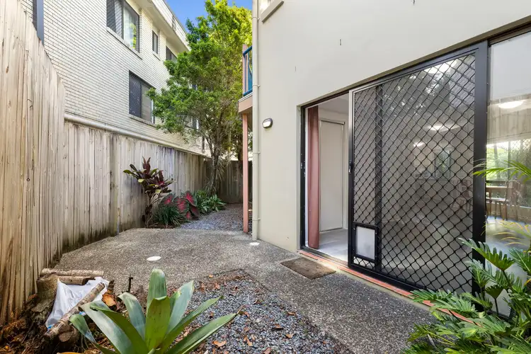 2/22 Peninsular Drive, Surfers Paradise QLD 4217