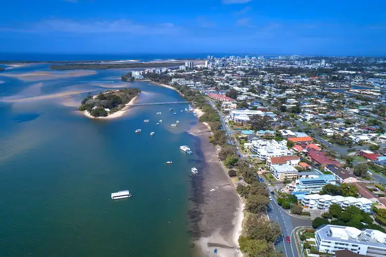 2/107 Bradman Avenue, Maroochydore QLD 4558