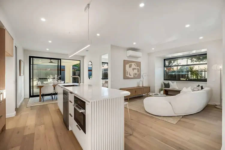 Fourth view of Homely house listing, 2 St Leonards Court, Glenelg North SA 5045