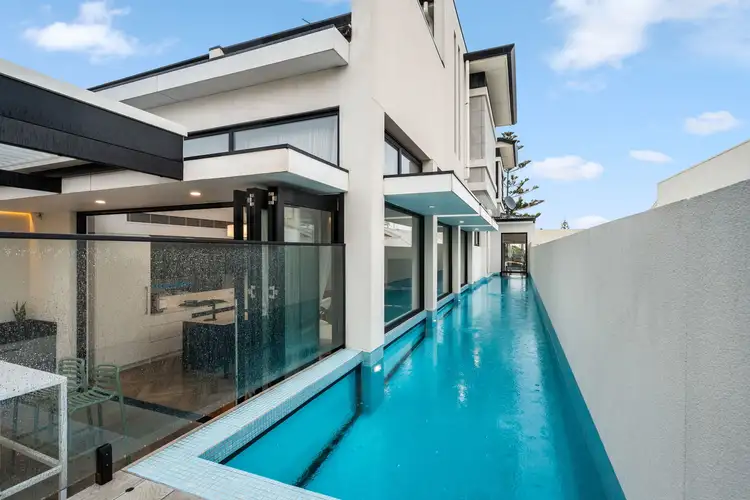 236 Seaview Road, Henley Beach South SA 5022