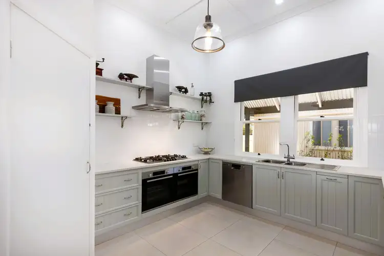 Sixth view of Homely house listing, 2 Lawrie Street, Tumby Bay SA 5605