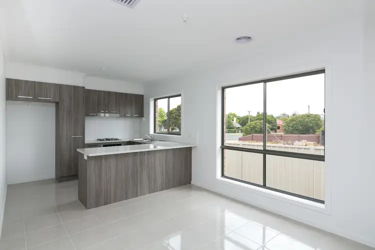 Second view of Homely house listing, 3 Lloyd Street, Bendigo VIC 3550