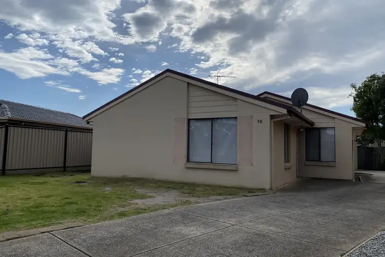 10 Tarrant Court, Keilor Downs VIC 3038