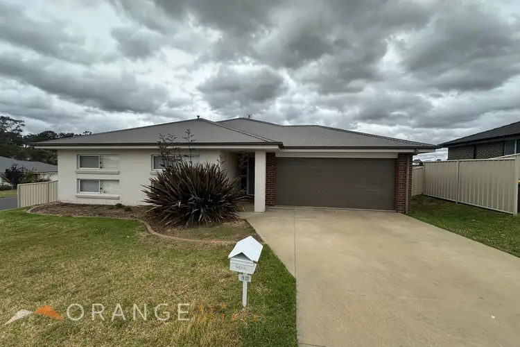 12 Hallaran Way, Orange NSW 2800