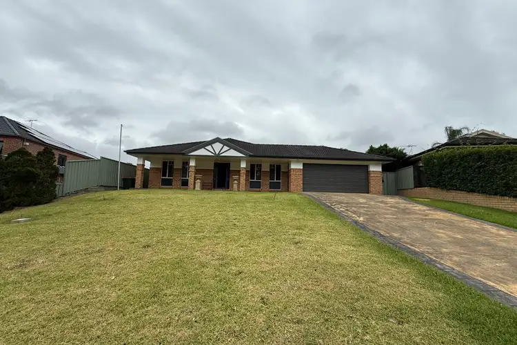 5 Castlemaine Close, Ashtonfield NSW 2323