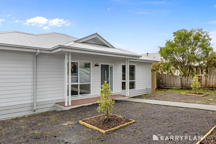 1, 2 & 3/15 St Leonards Road, Healesville VIC 3777