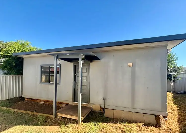 2b Rosalind Road, Marayong NSW 2148