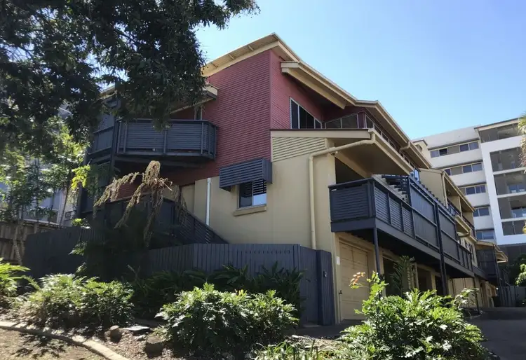 4/26 Whytecliffe Street