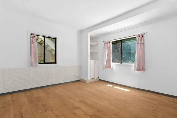 Third view of Homely unit listing, 32B Pozieres Parade, Allambie Heights NSW 2100