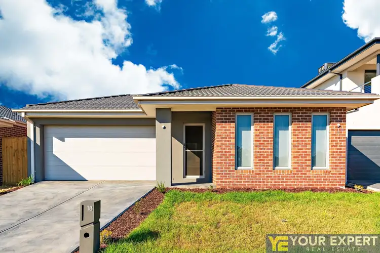 18 Corroboree Street, Clyde North VIC 3978