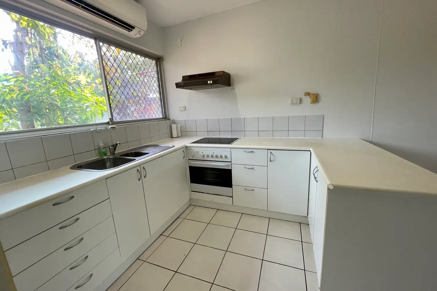 Main view of Homely unit listing, 2/174 Casuarina Drive, Nightcliff NT 810