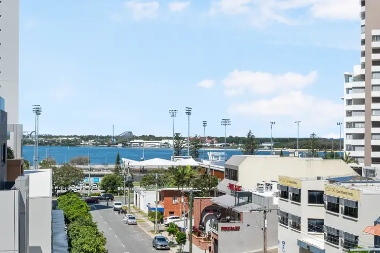 404/133 Scarborough Street